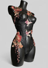 Load image into Gallery viewer, WINGS OF DESIRE - Lovebirds Lace Bodycage