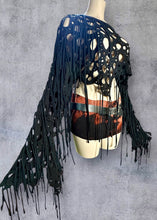 Carica l'immagine nel visualizzatore di Gallery, SEVERINA - *Ready to Ship* Black Wasteland Top UK 20-26/US 16-20/EU 48-52