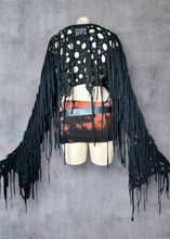 Carica l'immagine nel visualizzatore di Gallery, SEVERINA - *Ready to Ship* Black Wasteland Top UK 20-26/US 16-20/EU 48-52