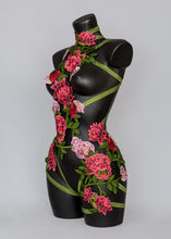 Cargar imagen en el visor de la galería, DIONYSIA - Embroidered Flower Bodycage