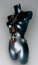 Carica l'immagine nel visualizzatore di Gallery, OPEN YOUR HEART - Multi-Way Hip Belt Bodychain