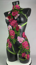 Cargar y reproducir el video en el visor de la galería, DIONYSIA - Embroidered Flower Bodycage