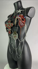 Carica e avvia il video nel visualizzatore di galleria, IMERA - OOAK* Crystal Bodychain Top