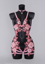 Carica l'immagine nel visualizzatore di Gallery, ROSE DAWN - *Made to Order* Pink Sequin Lace Bodycage & Rose Quartz Choker