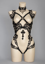 Carica l&#39;immagine nel visualizzatore di Gallery, TENEBRAE - Gothic Black Lace Bodycage

