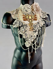Cargar imagen en el visor de la galería, MERCY - Vintage Neo Victorian Lace &amp; Pearl Collar
