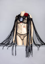 Charger l&#39;image dans la galerie, MYTHIC - Fringed Gothic Lace Shoulder Harness
