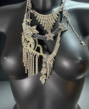 Cargar imagen en el visor de la galería, YAZMINA - Upcycled Vintage Necklace
