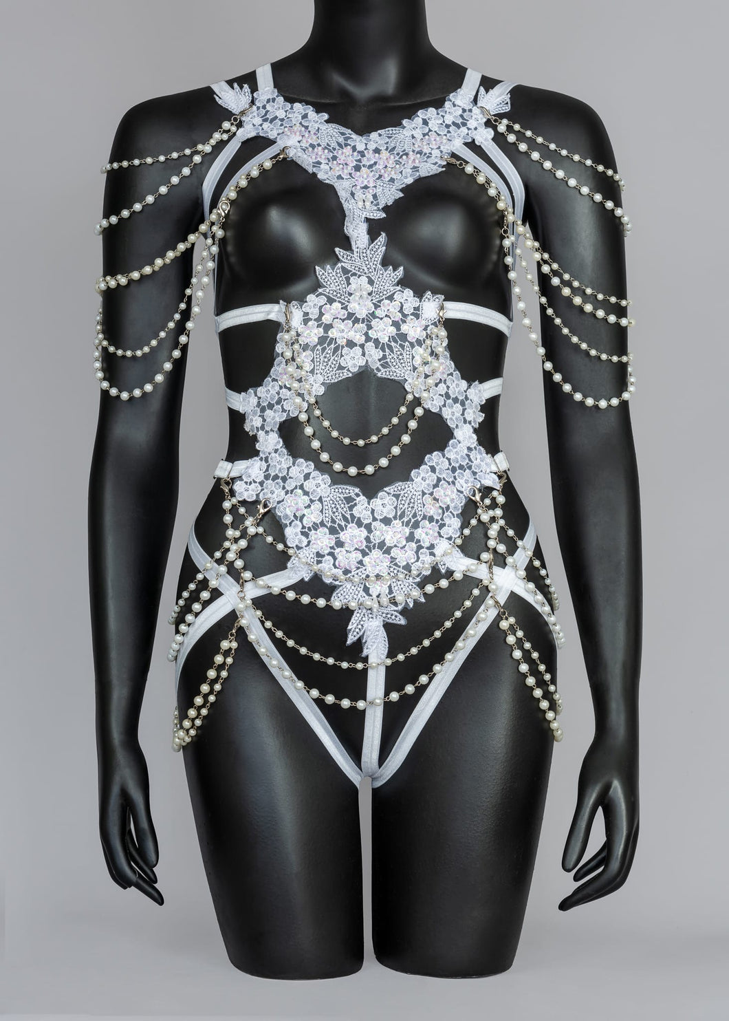 IMMORTALIA - White Lace & Pearl String Bodycage