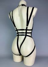 Cargar imagen en el visor de la galería, *RTS* BERLIN - OOAK Black Lace Bodycage UK 6-8
