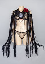 Charger l&#39;image dans la galerie, MYTHIC - Fringed Gothic Lace Shoulder Harness
