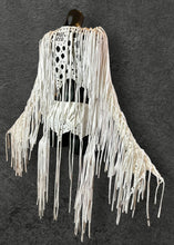 Cargar imagen en el visor de la galería, CRYSTAL CASTLES - *Ready to Ship!* White Wasteland Set with rhinestones UK 12-16/US 8-12
