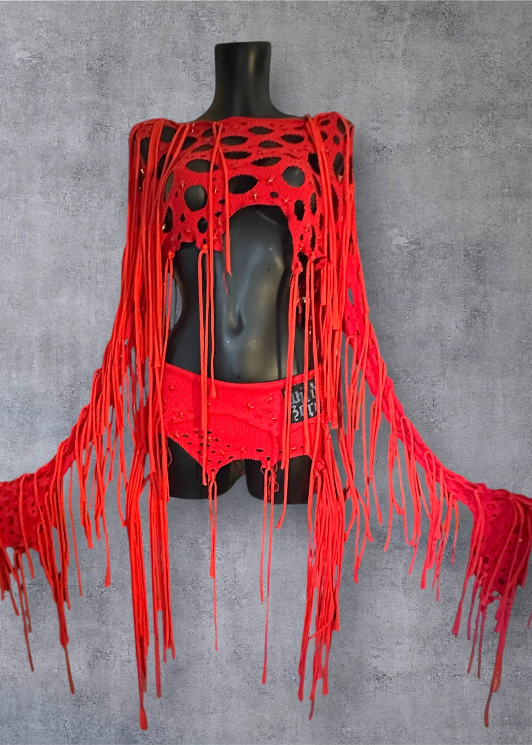 AMITYVILLE - *Ready to Ship* Red Wasteland Set UK Size 12-14/US 8-10