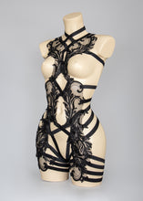 Cargar imagen en el visor de la galería, DANGER IN THE DISCO - Black Sequin Lace Bodycage &amp; Wing Epaulettes
