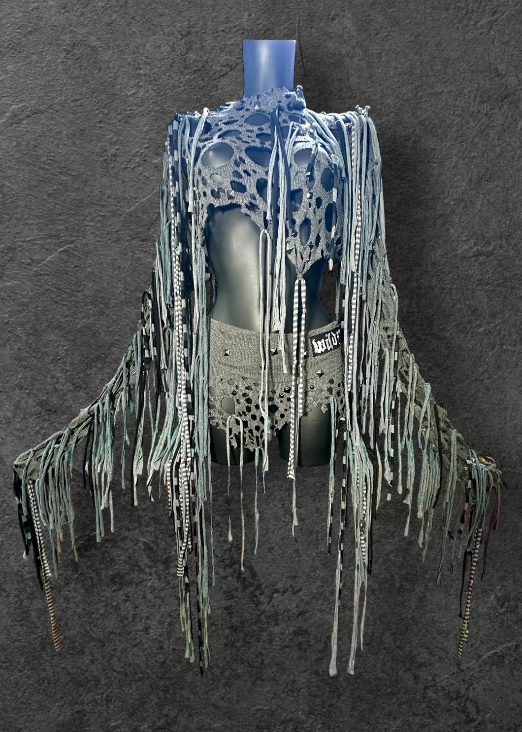 HENDRIX - *Ready to Ship* Grey Wasteland Set UK 12-16/US 8-12/EU