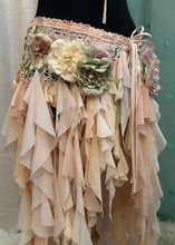 Cargar imagen en el visor de la galería, GHOST DANCE - Tulle &amp; Flower Fairy Overskirt Belt
