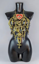 Charger l&#39;image dans la galerie, LET THE CHOIR SING - Gold Bodychain Harness
