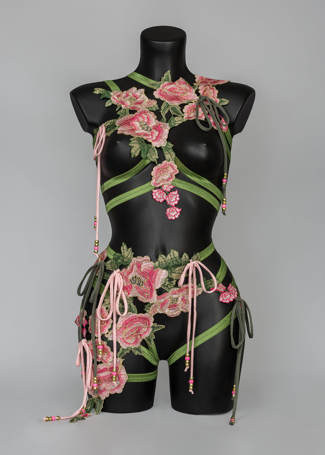 GADDA DA VIDA - Flower Harness Bra with Bead Strings