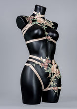 Load image into Gallery viewer, SEPTEMBER MOON - Pretty Floral Lace Cage Bra
