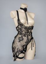 Cargar imagen en el visor de la galería, VIDA - One Shoulder Black Lace Bodycage &amp; Choker
