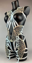 Carica l&#39;immagine nel visualizzatore di Gallery, FAIRY DUST - Fae Wing Bodycage &amp; Fringed Epaulettes
