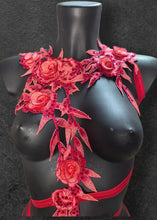 Charger l'image dans la galerie, ALCHEMY - Red Lace &amp; Crystal Bodycage *Ready to Ship* UK 10-12/US 6-8/EU 38-40
