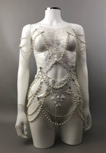 画像をギャラリービューアに読み込む, IMMORTALIA - White Lace &amp; Pearl String Bodycage
