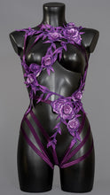 Cargar imagen en el visor de la galería, TEMPLEHEAD - Purple Flower &amp; Leaf Bodycage

