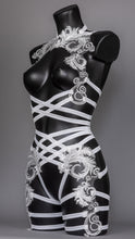 Load image into Gallery viewer, PLEASURE PRINCIPLE - Ivory Lace Cage bra
