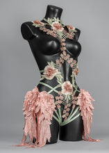 Cargar imagen en el visor de la galería, BIRTH OF VENUS - Winged Lace Goddess Bodycage
